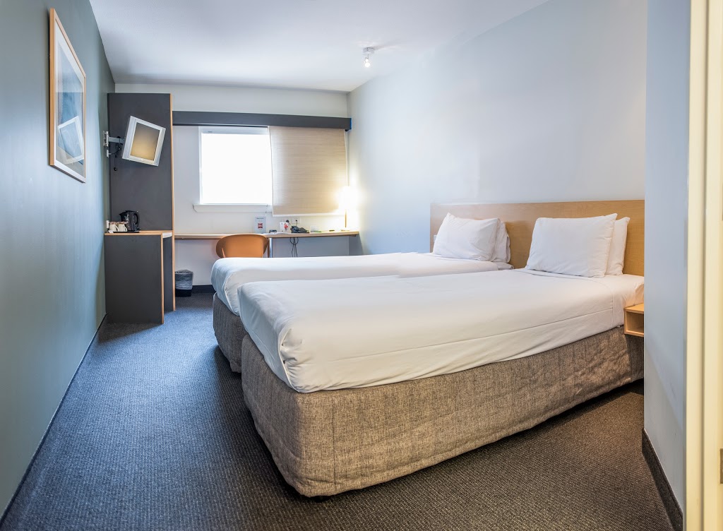 Townsville Central Hotel | lodging | 12/14 Palmer St, Townsville City QLD 4810, Australia | 0747532000 OR +61 7 4753 2000