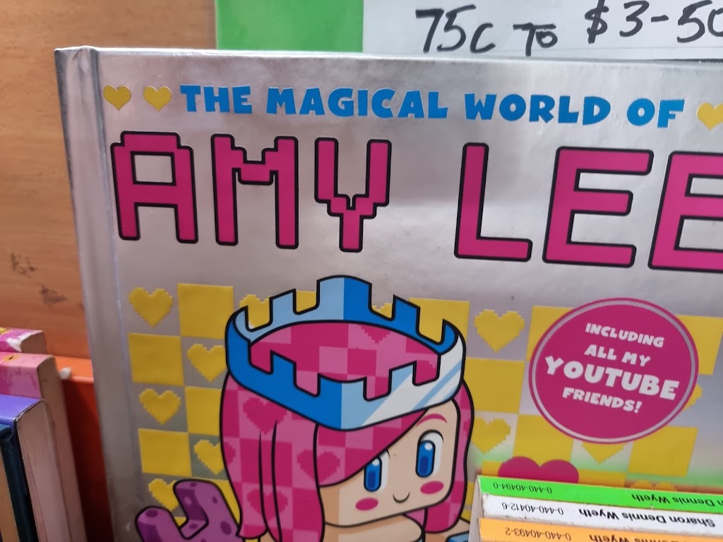 Elizabeth Arcade Books | 79 Greendale Rd, Wallacia NSW 2745, Australia | Phone: 0466 110 325