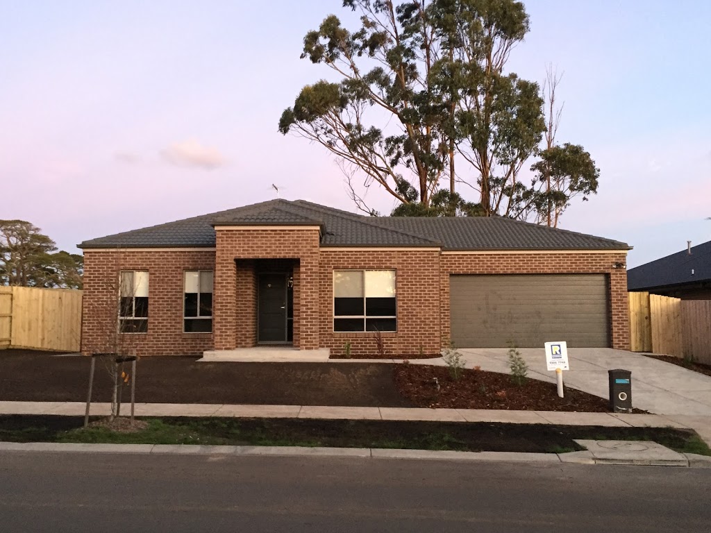 TOWNSHEND TRAFFORD PROPERTY | 19 Yeovil Rd, Glen Iris VIC 3146, Australia | Phone: (03) 9889 2283