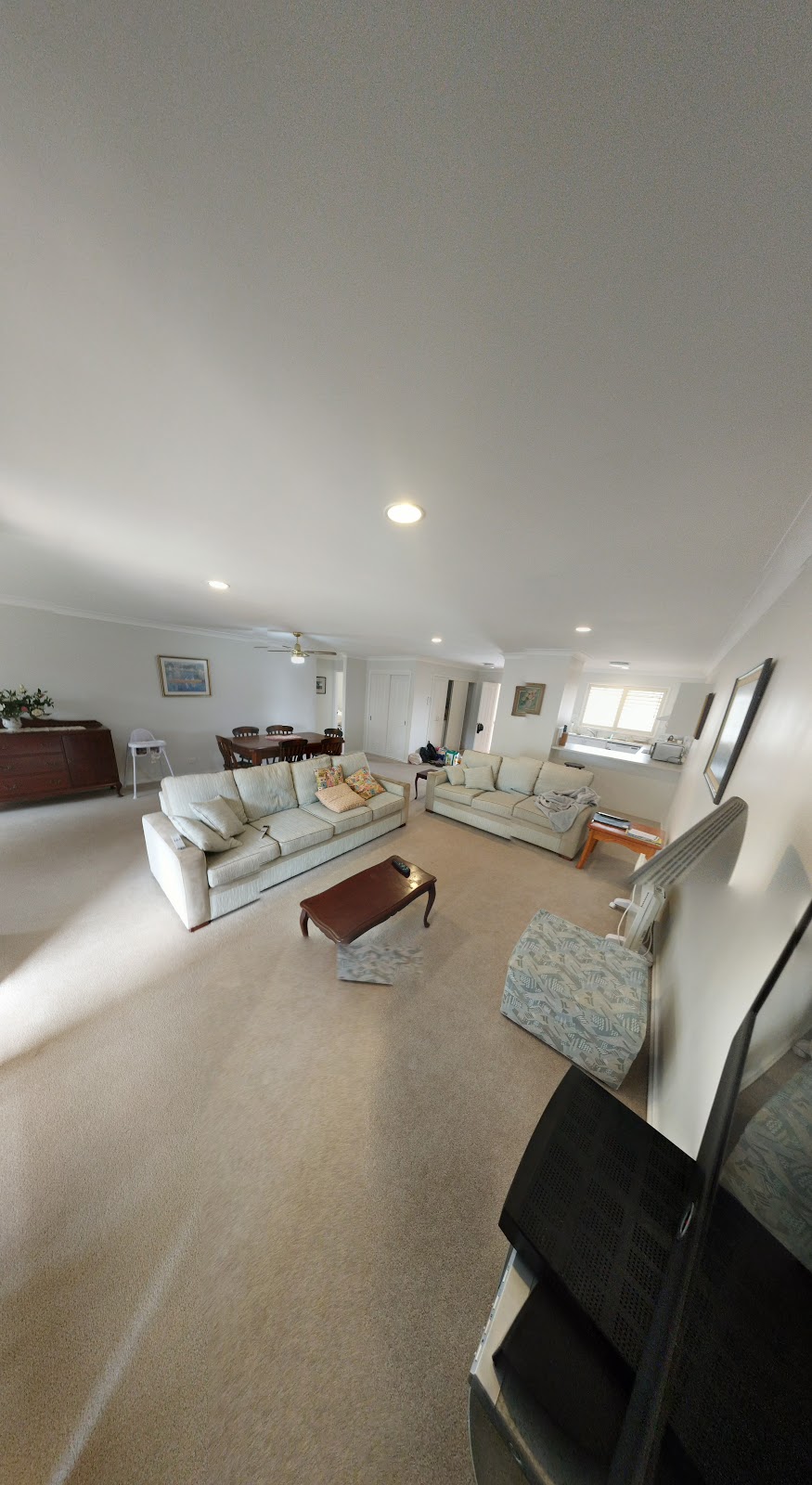 Birchgrove Apartments |  | 5 Murramerang St, Mollymook NSW 2539, Australia | 0244542858 OR +61 2 4454 2858