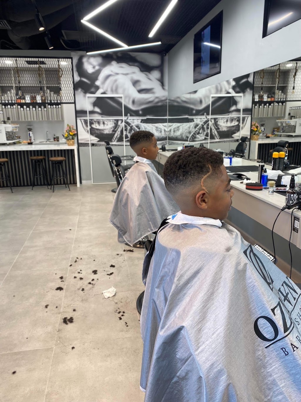 Ozman Barbershop | Waverley Gardens Shopping centre, Shop 6/271 Police Rd, Mulgrave VIC 3170, Australia | Phone: (03) 8522 8224