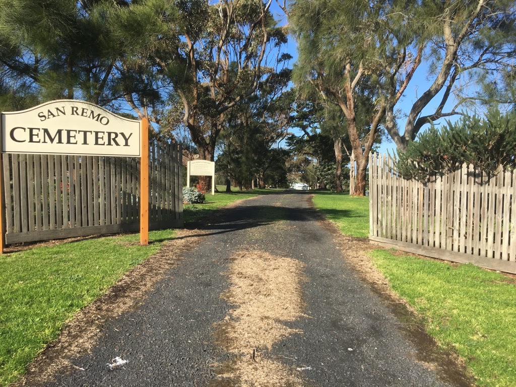 San Remo Cemetery | cemetery | Shetland Heights Rd, San Remo VIC 3925, Australia | 1300226278 OR +61 1300 226 278