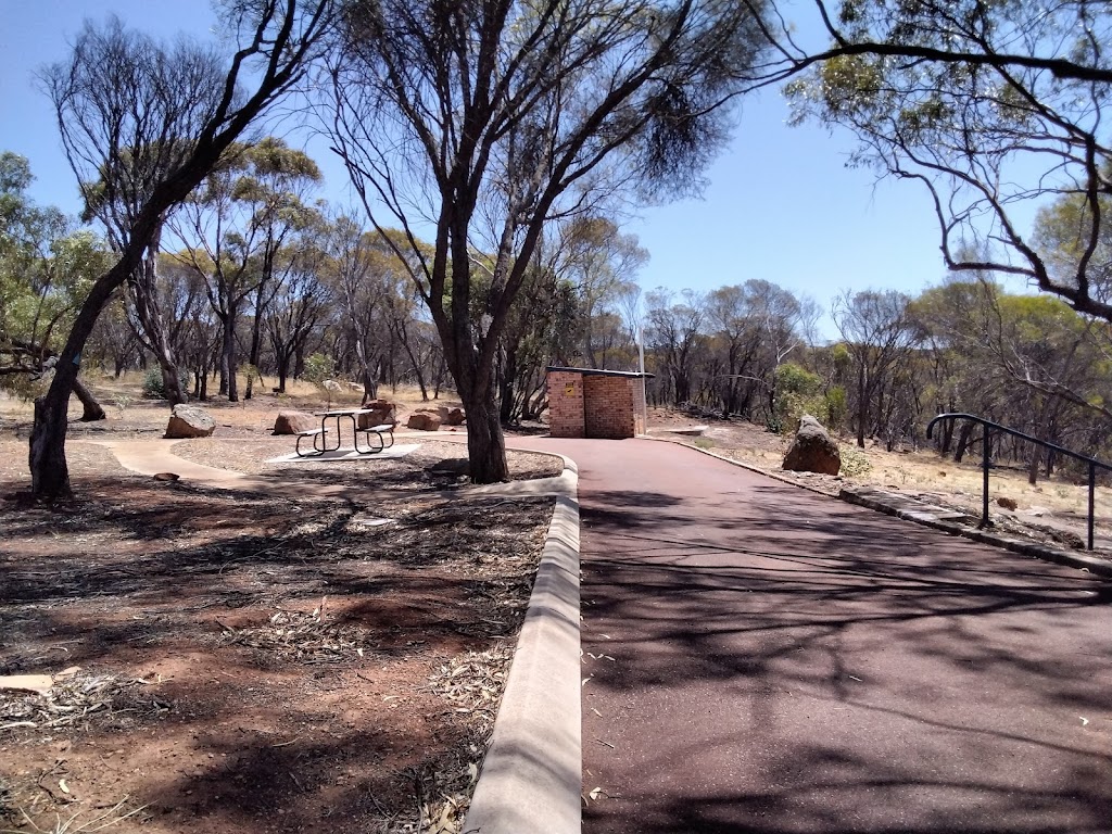 Pelham Reserve Lookout and Walk Tracks | Duke St, Toodyay WA 6566, Australia | Phone: (08) 9574 9300