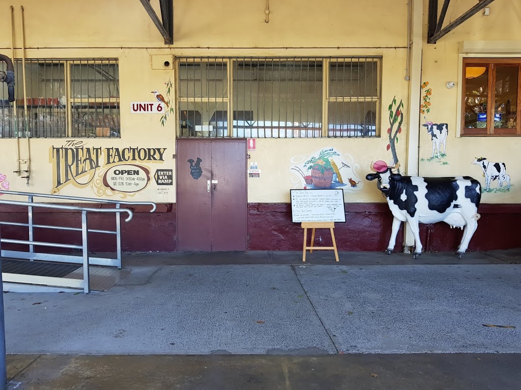 The Treat Factory | store | LOT 1 Old Creamery Ln, Berry NSW 2535, Australia | 0244641112 OR +61 2 4464 1112