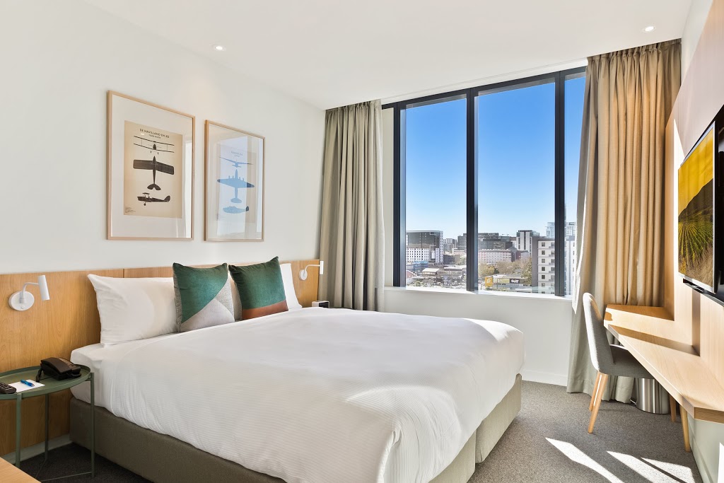 Mantra Hotel at Sydney Airport | lodging | Sydney Airport (SYD), 3 Ross Smith Ave, Mascot NSW 2020, Australia | 0283980700 OR +61 2 8398 0700