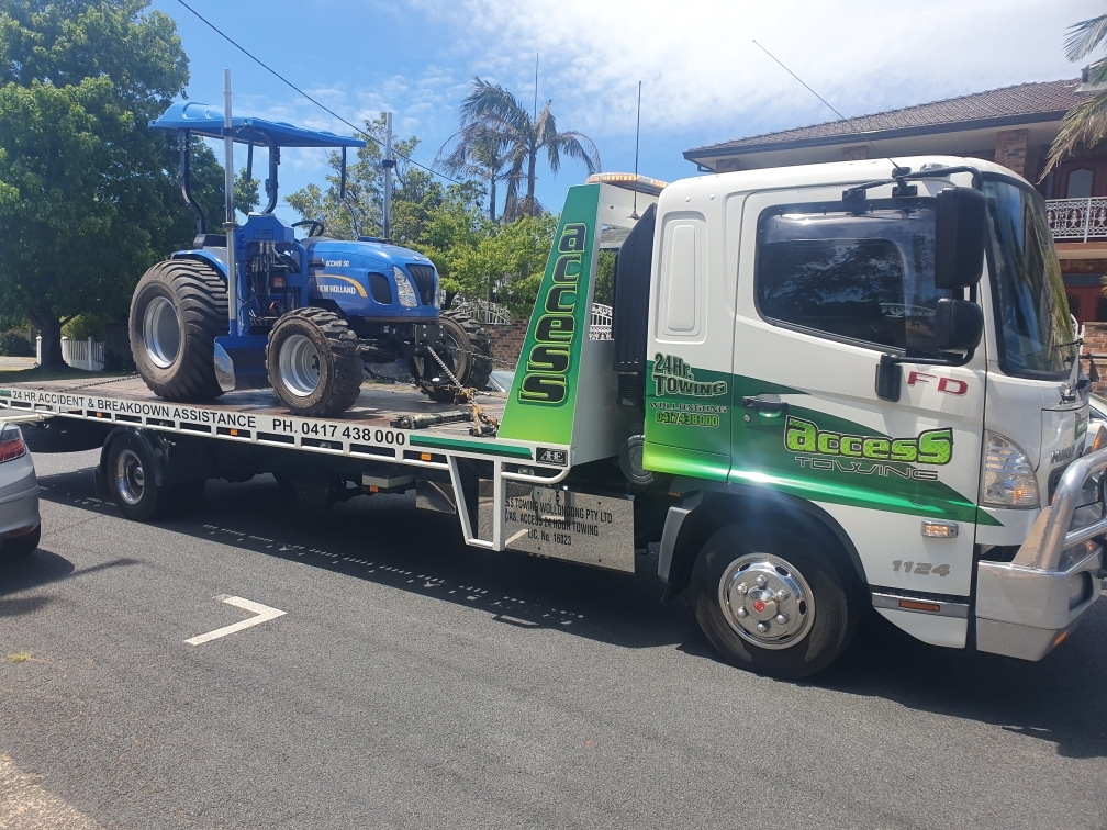 Access Towing Wollongong 24Hr | 16/168 Shellharbour Rd, Port Kembla NSW 2505, Australia | Phone: 0417 438 000