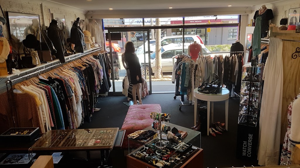 Shop 55 Vintage Clothing Boutique | clothing store | 308B Trafalgar Ave, Umina Beach NSW 2257, Australia | 0412246578 OR +61 412 246 578