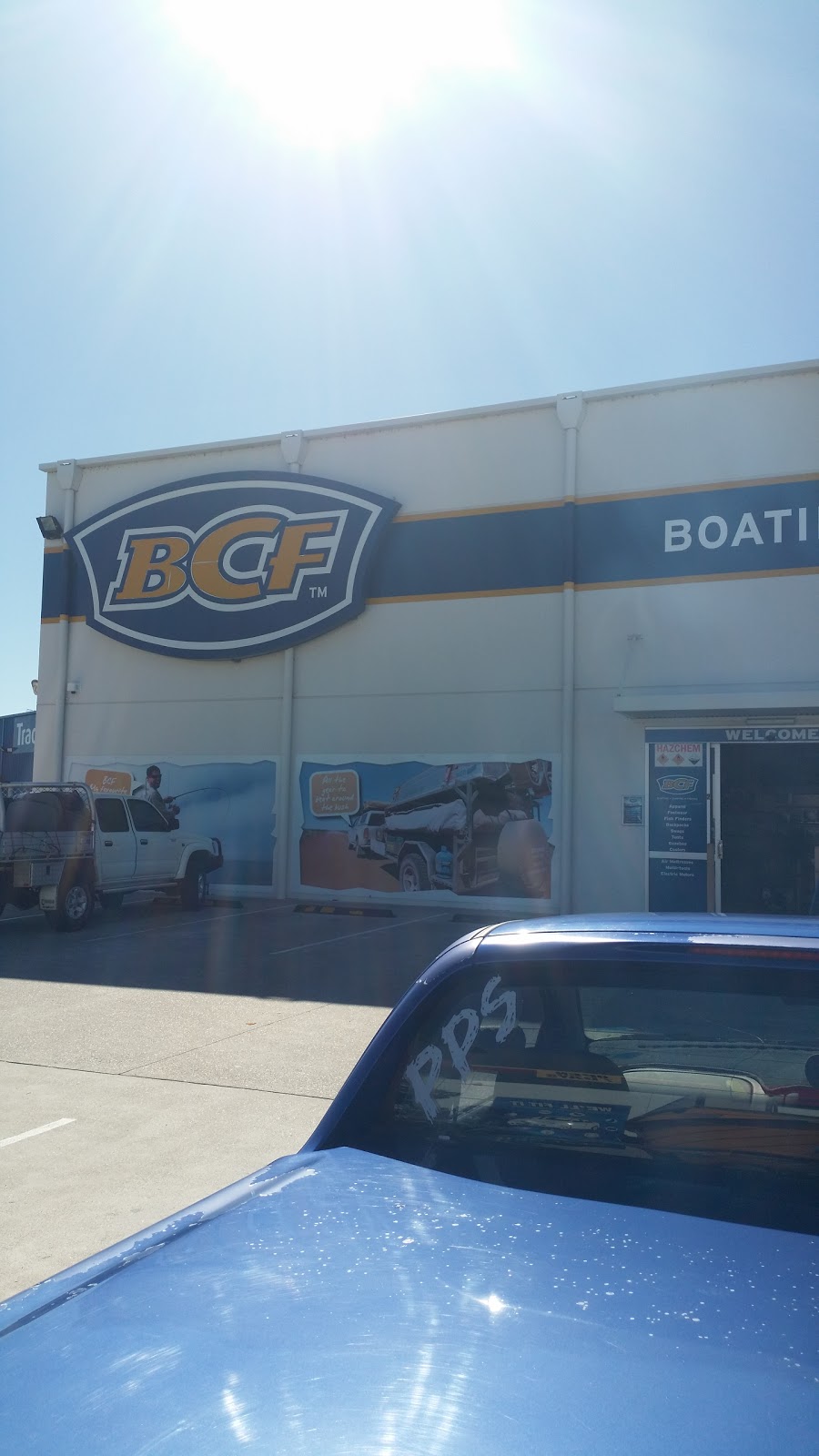 BCF (Boating Camping Fishing) Taylors Beach | store | 4, Unit B/6 Innovation Cl, Taylors Beach NSW 2316, Australia | 0249190458 OR +61 2 4919 0458