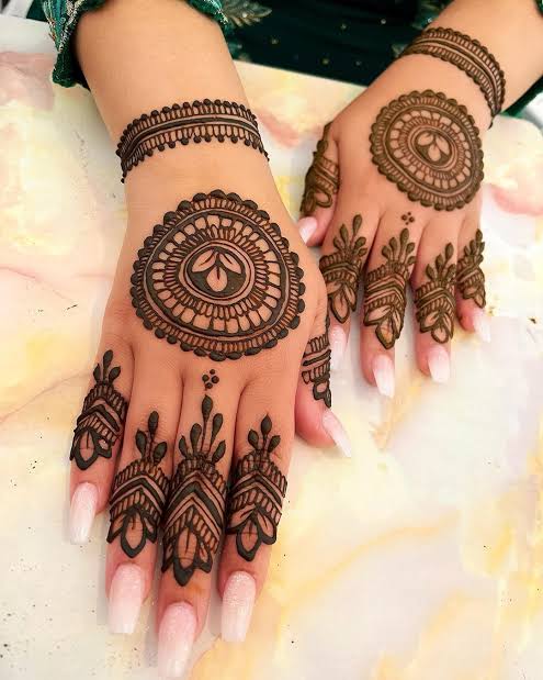 Nakshatra Beauty Services. | 23 Hawkesbury Rd, Westmead NSW 2145, Australia | Phone: 0424 332 683