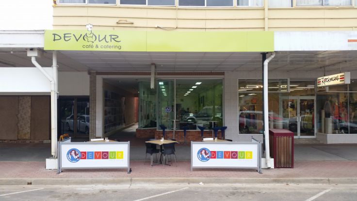 Devour Cafe and Catering | cafe | 261 Cressy St, Deniliquin NSW 2710, Australia | 0358814441 OR +61 3 5881 4441