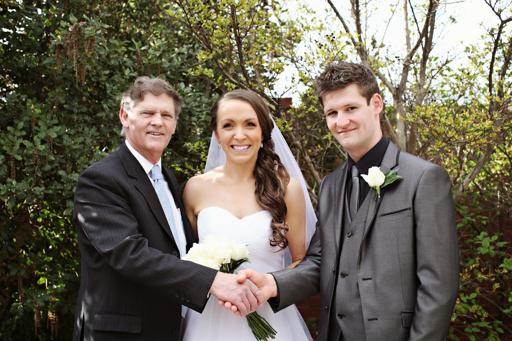 John Whitford Celebrant | 15A Patricia Ct, Bendigo VIC 3551, Australia | Phone: 0417 353 041