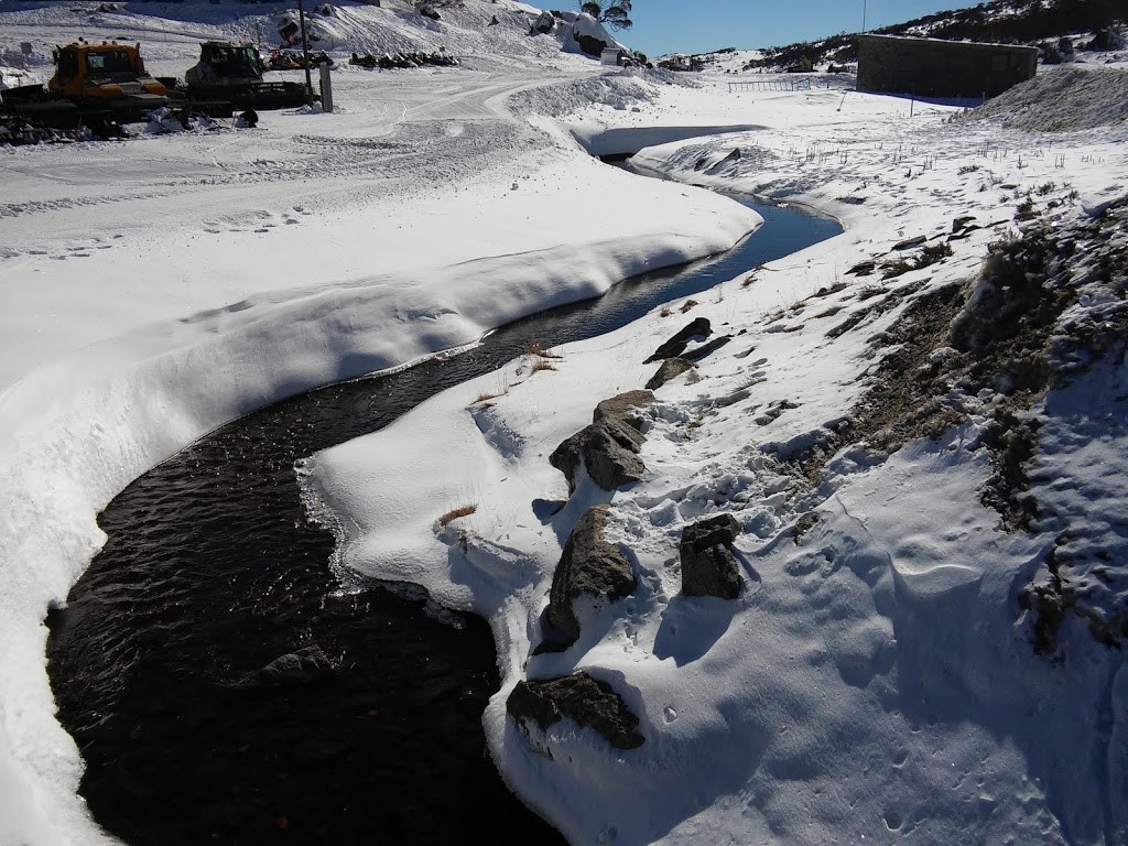 Curve Bar and Cafe | Upper Level, Perisher Valley NSW 2624, Australia