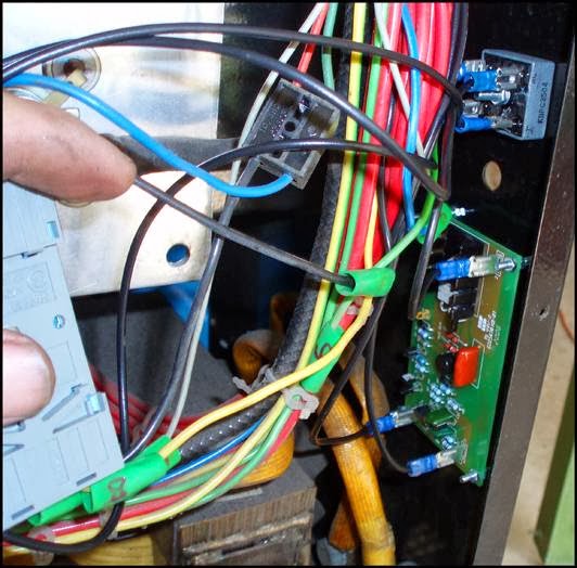 Wirefeeder repairs | electrician | 21 Robina St, Margate QLD 4019, Australia | 0433396953 OR +61 433 396 953
