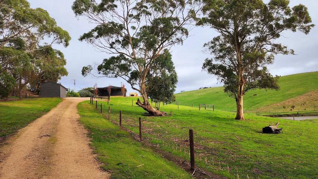 Meadows Farmhouse | Adelaide Hills | 209 Macclesfield Rd, Green Hills Range SA 5153, Australia | Phone: (08) 7079 0177