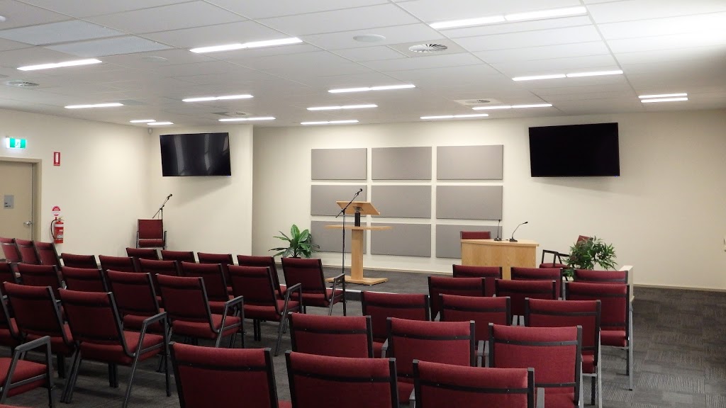 Kingdom Hall | church | 5 Atlantis Ave, Cooloola Cove QLD 4580, Australia