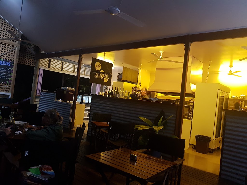 Caffe Rustica | restaurant | 24 Wongaling Beach Rd, Mission Beach QLD 4852, Australia | 0740689111 OR +61 7 4068 9111