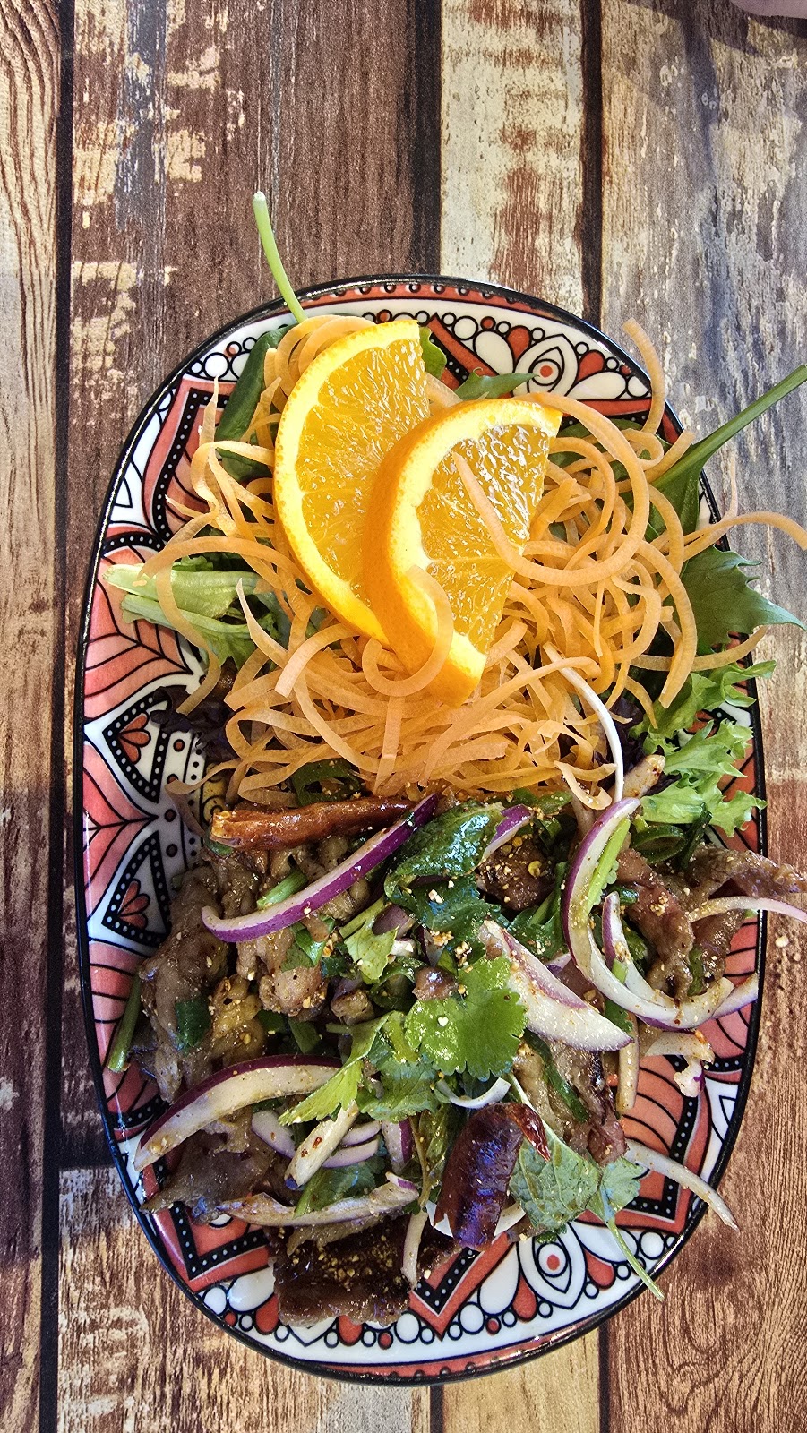 Love Eats Sushi Bar and Thai Restaurant | 3/668 Warburton Hwy, Seville VIC 3139, Australia | Phone: (03) 5919 2285