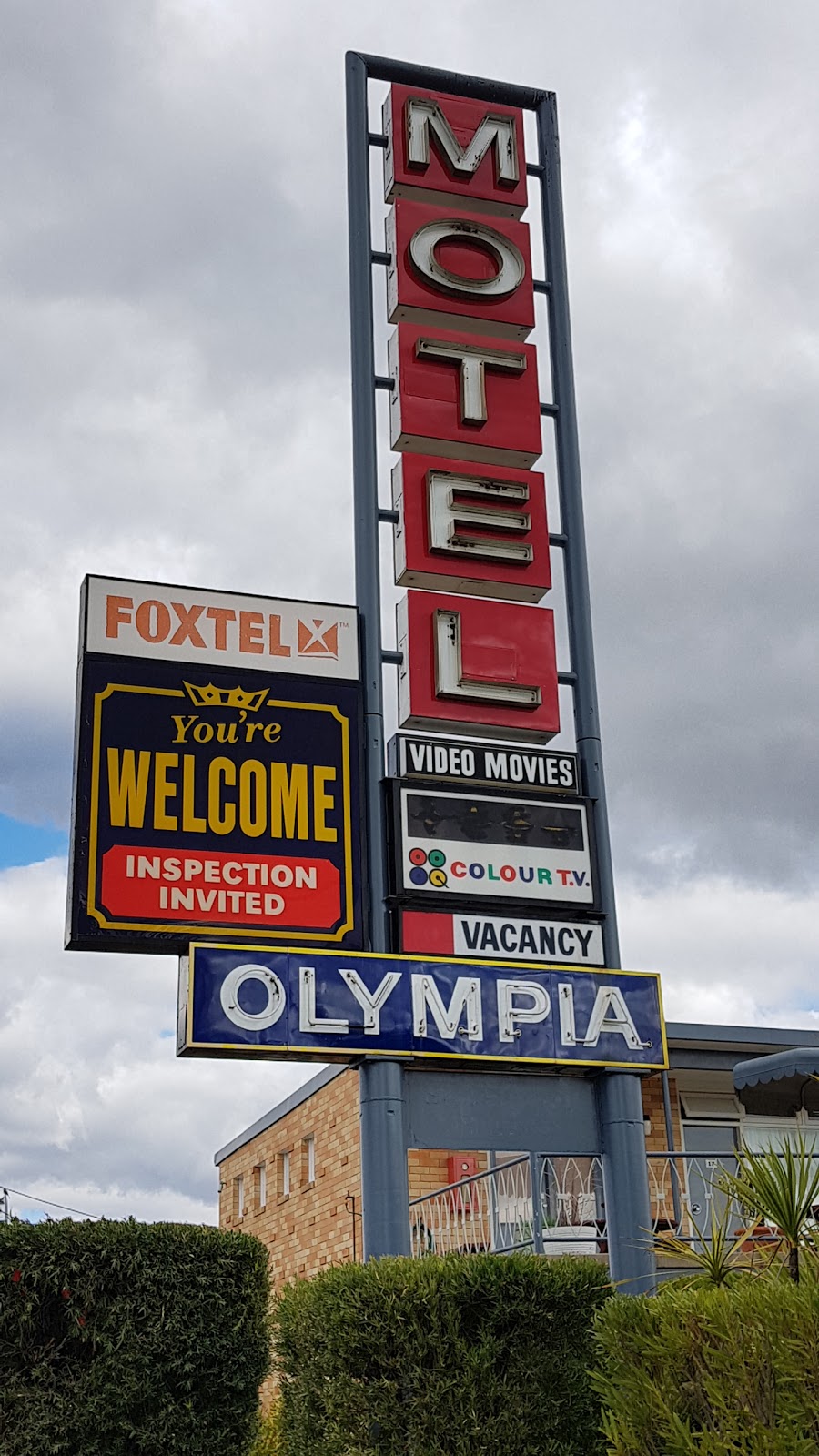 Olympia Motel | lodging | 149 Crawford St, Queanbeyan NSW 2620, Australia | 0262971777 OR +61 2 6297 1777