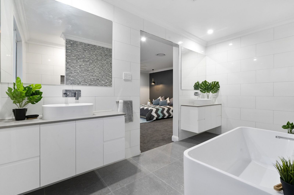 Everything Bathrooms | 13/16-22 Bremner Rd, Rothwell QLD 4022, Australia | Phone: (07) 3204 7548