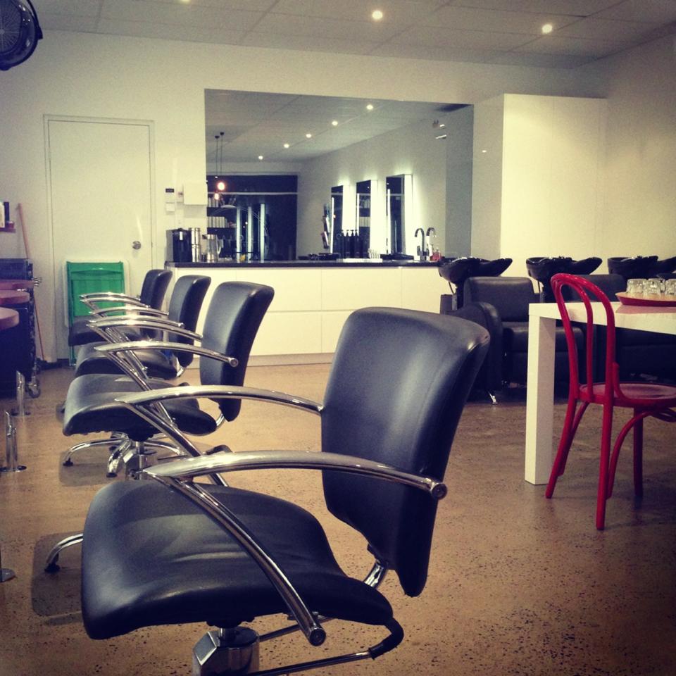 Salon Seventy Six | hair care | 68 Wolger St, Como NSW 2226, Australia | 0295287722 OR +61 2 9528 7722