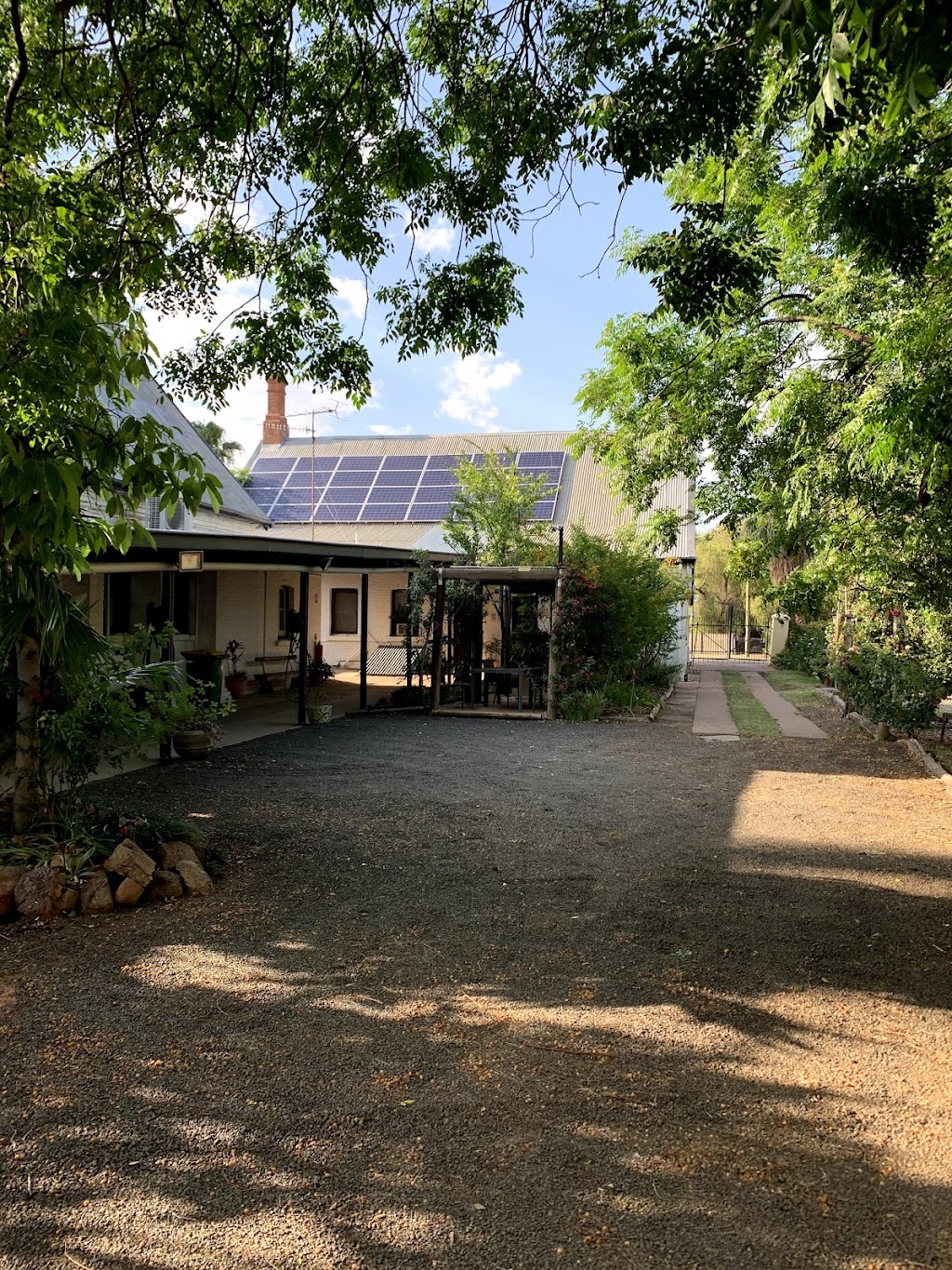 Bourke Riverside Motel | 3 Mitchell St, Bourke NSW 2840, Australia | Phone: (02) 6872 2539