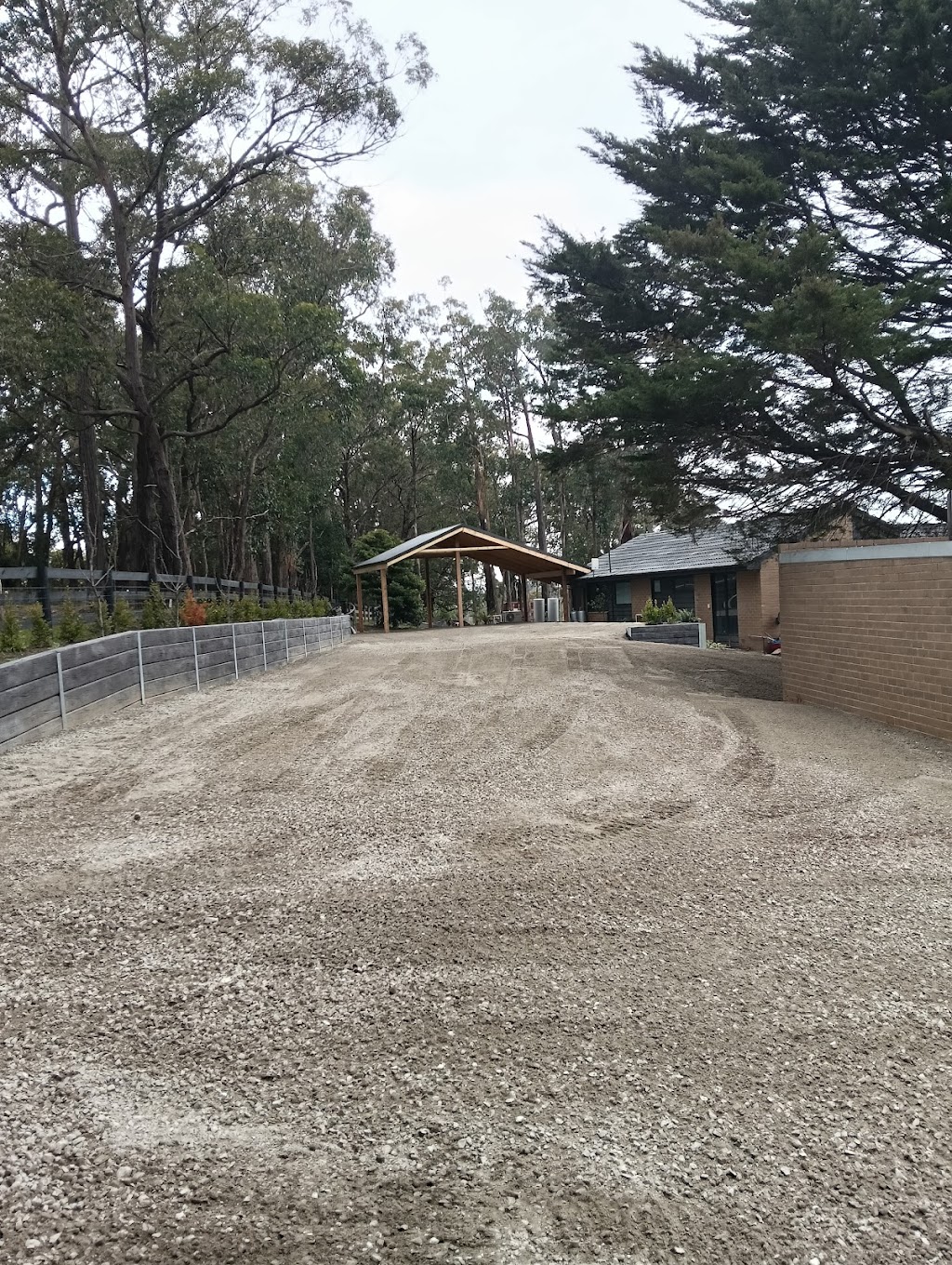 South East Excavation And Lawn Care | 10 Wingadee Rd, Maryknoll VIC 3812, Australia | Phone: 0411 473 867