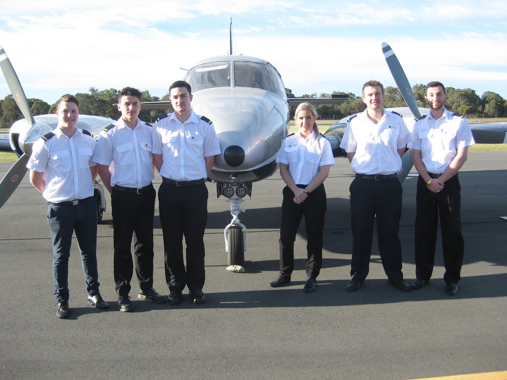 Bunbury Flying School | Bunbury Airport, S Western Hwy, Davenport WA 6231, Australia | Phone: (08) 9725 4145