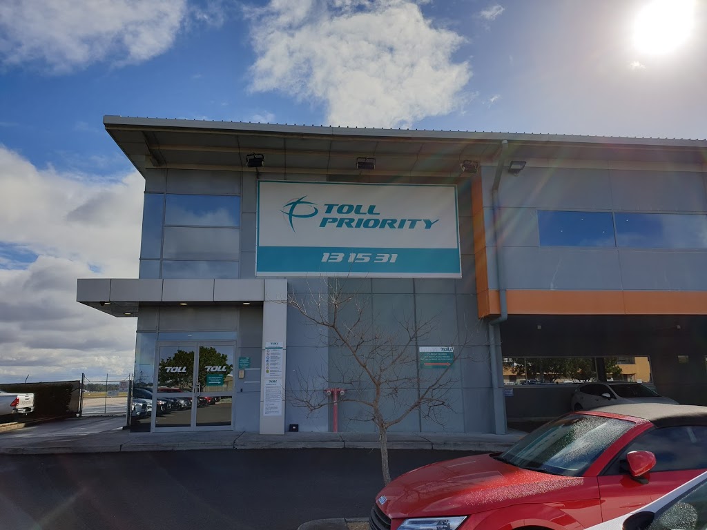 Toll Priority | 125 Nancy Ellis Leebold Dr, Bankstown Airport NSW 2200, Australia | Phone: 13 15 31