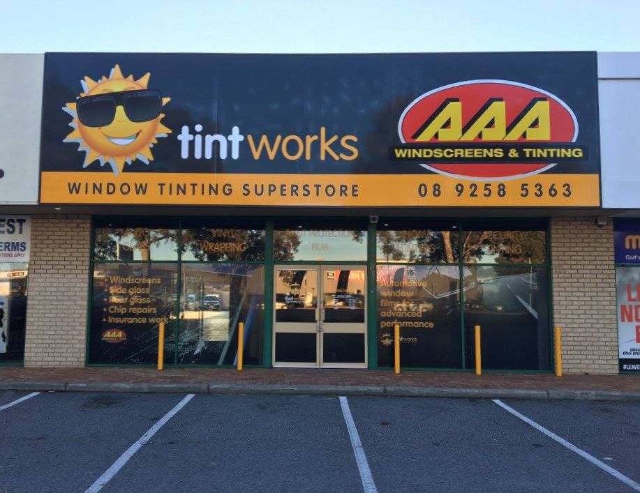 AAA Windscreens | car repair | 3/1264 Albany Hwy, Cannington WA 6107, Australia | 0892585363 OR +61 8 9258 5363