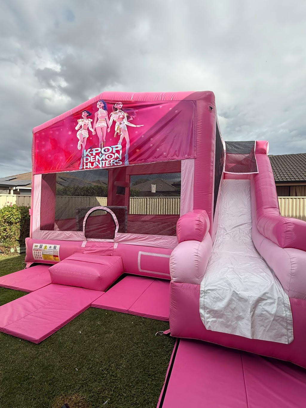 CK Jumping Castles Pty Ltd | Lancaster St, Gregory Hills NSW 2557, Australia | Phone: 0413 684 777