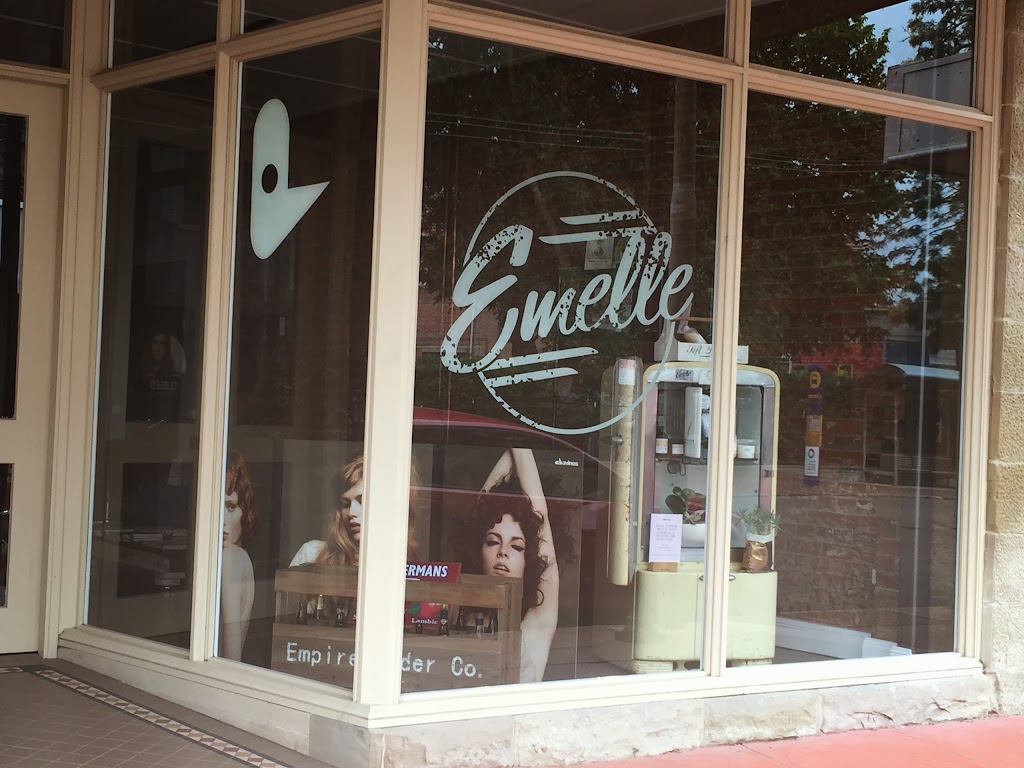 Emelle Hair Salon | 333b High St, Maitland NSW 2320, Australia | Phone: (02) 4933 6884