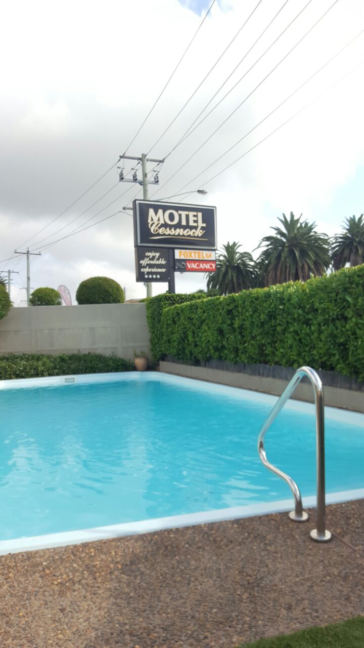 Cessnock Motel | lodging | 13 Allandale Rd, Cessnock NSW 2325, Australia | 0249902699 OR +61 2 4990 2699