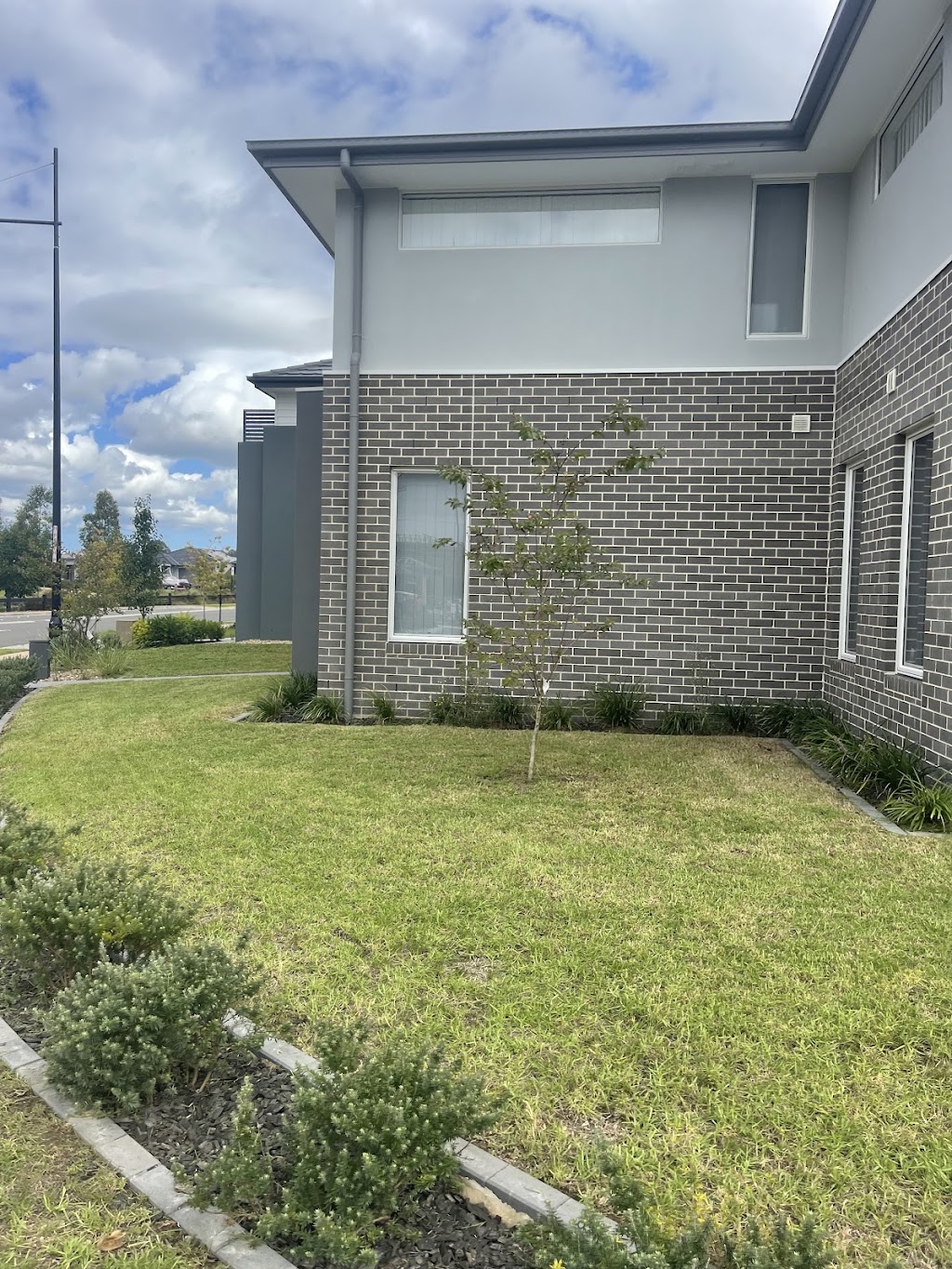 DK Facility Services | 36 Fleet Ave, Jordan Springs NSW 2747, Australia | Phone: 0421 599 660
