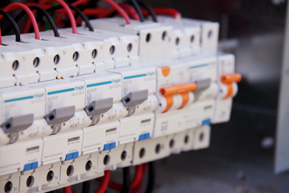 D & J Hussey Electrical | electrician | 134 Fairymead Rd, Bundaberg North QLD 4670, Australia | 0448841334 OR +61 448 841 334