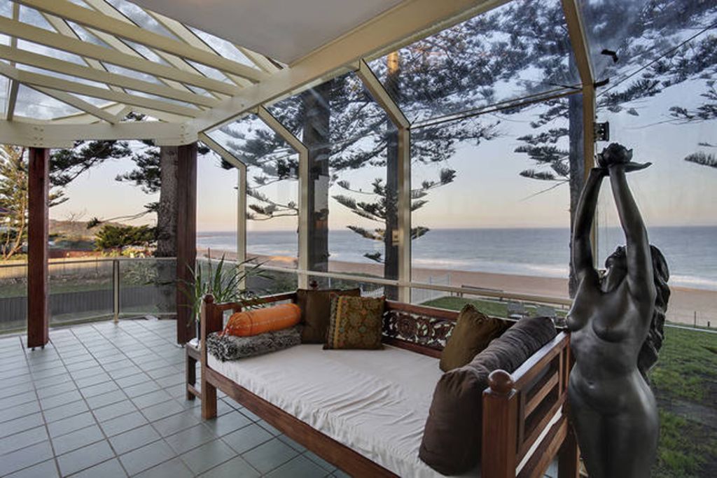 Octavia Pines | lodging | 2 Octavia St, Narrabeen NSW 2101, Australia | 0429400100 OR +61 429 400 100