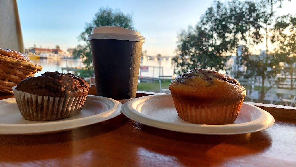 Koala Cafe Raymond Island | Fourth Ave, Raymond Island VIC 3880, Australia | Phone: 0438 257 181