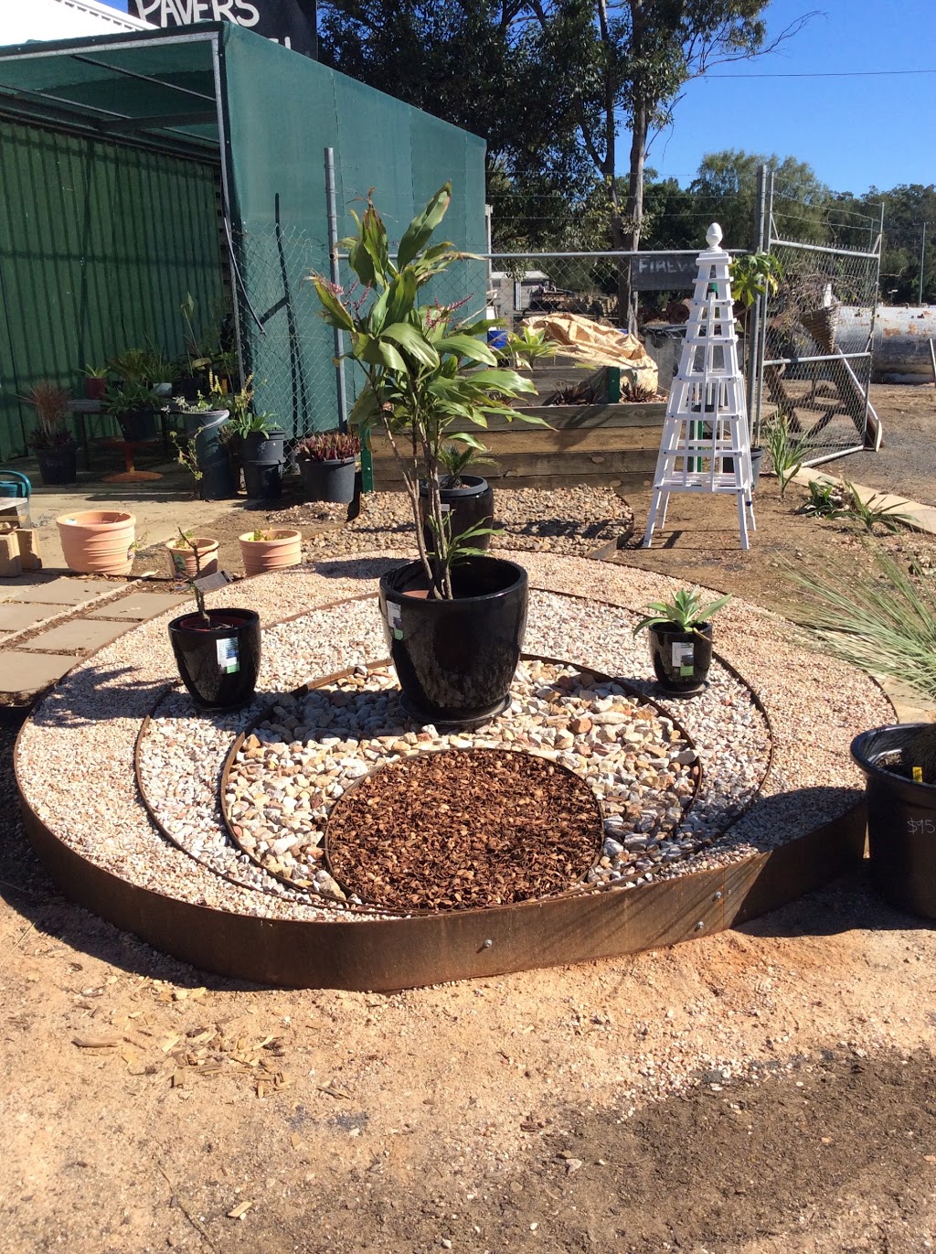 Down To Earth Landscape Supplies | store | 8460 Warrego Hwy, Withcott QLD 4352, Australia | 0746139056 OR +61 7 4613 9056