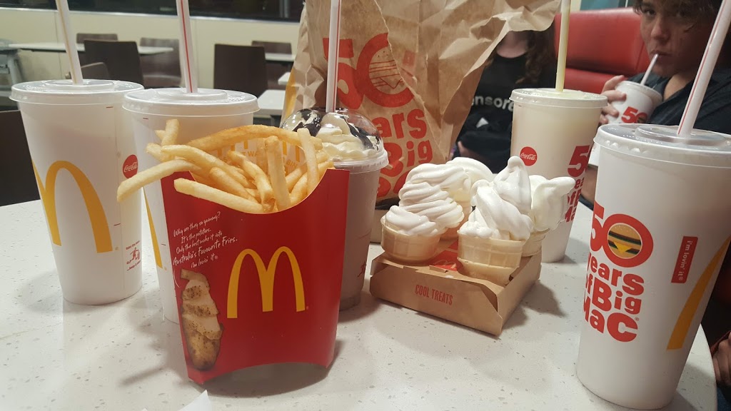 McDonalds Redcliffe | cafe | 94 Silvyn Street, cnr Anzac Ave, Redcliffe QLD 4020, Australia | 0738832644 OR +61 7 3883 2644