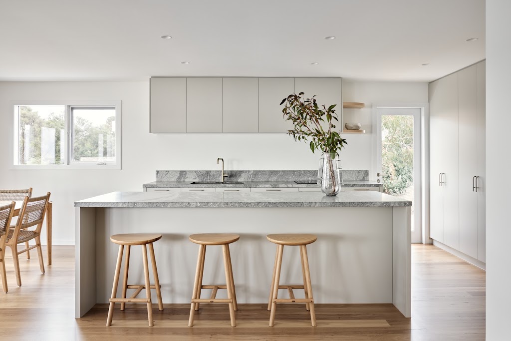 Anglesea Building and Maintenance | 4 Simmons Ct, Anglesea VIC 3230, Australia | Phone: 0422 860 717