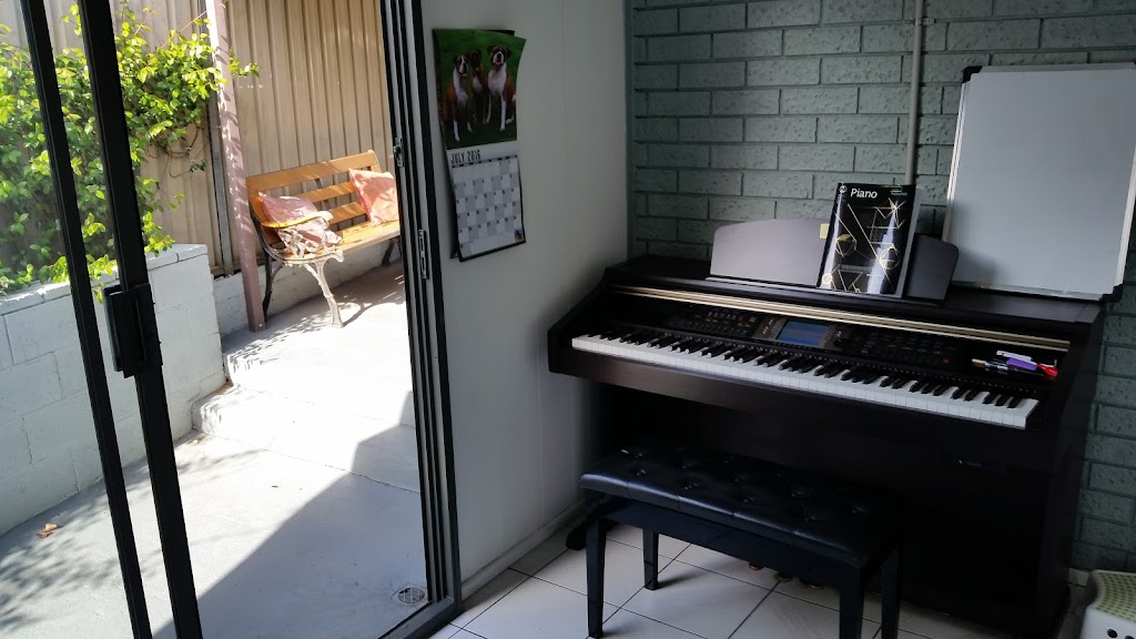 Marias Piano Studio | 10 Johnson Cl, Bonnet Bay NSW 2226, Australia | Phone: 0450 505 273