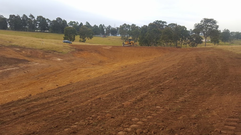 MLG Earthmoving | general contractor | 640 Dungog Rd, Hilldale NSW 2420, Australia | 0240584067 OR +61 2 4058 4067