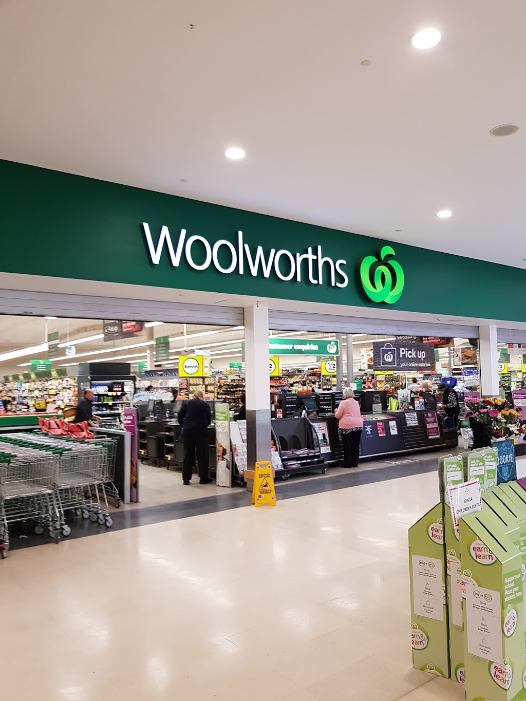 Woolworths Shepparton East | supermarket | 110 Benalla Rd, Shepparton VIC 3630, Australia | 0358256710 OR +61 3 5825 6710