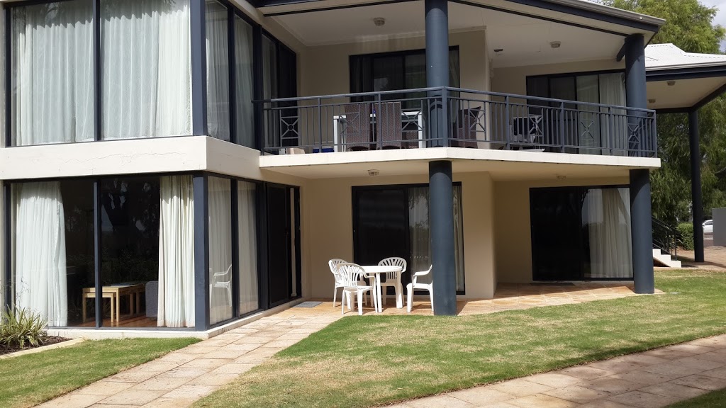 Cape View Beach Resort | lodging | 12 Little Colin St, Broadwater WA 6280, Australia | 0897554388 OR +61 8 9755 4388