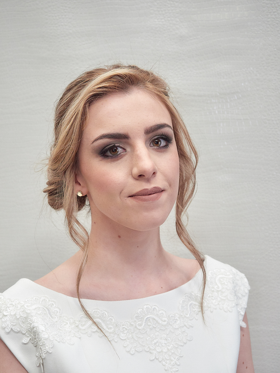 Peridot Makeup - Melbourne & SE Bridal Makeup Artist and Hair St | hair care | 14 Brookwater Parade, Lyndhurst VIC 3975, Australia | 0400129421 OR +61 400 129 421