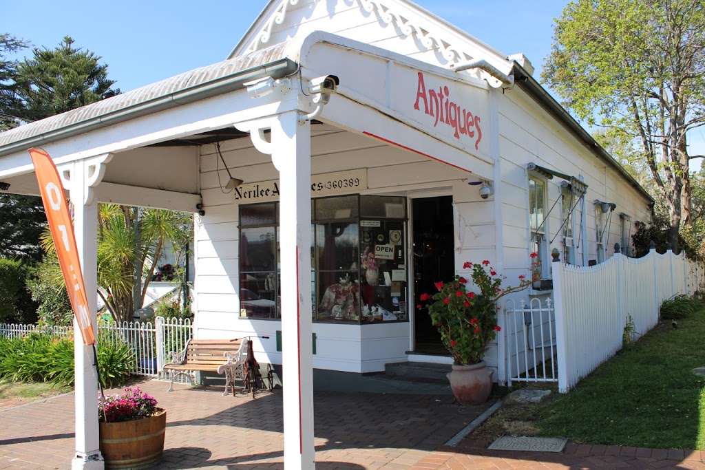 Nerilee Antiques Jamberoo | jewelry store | 26 Allowrie St, Jamberoo NSW 2533, Australia | 0242360389 OR +61 2 4236 0389