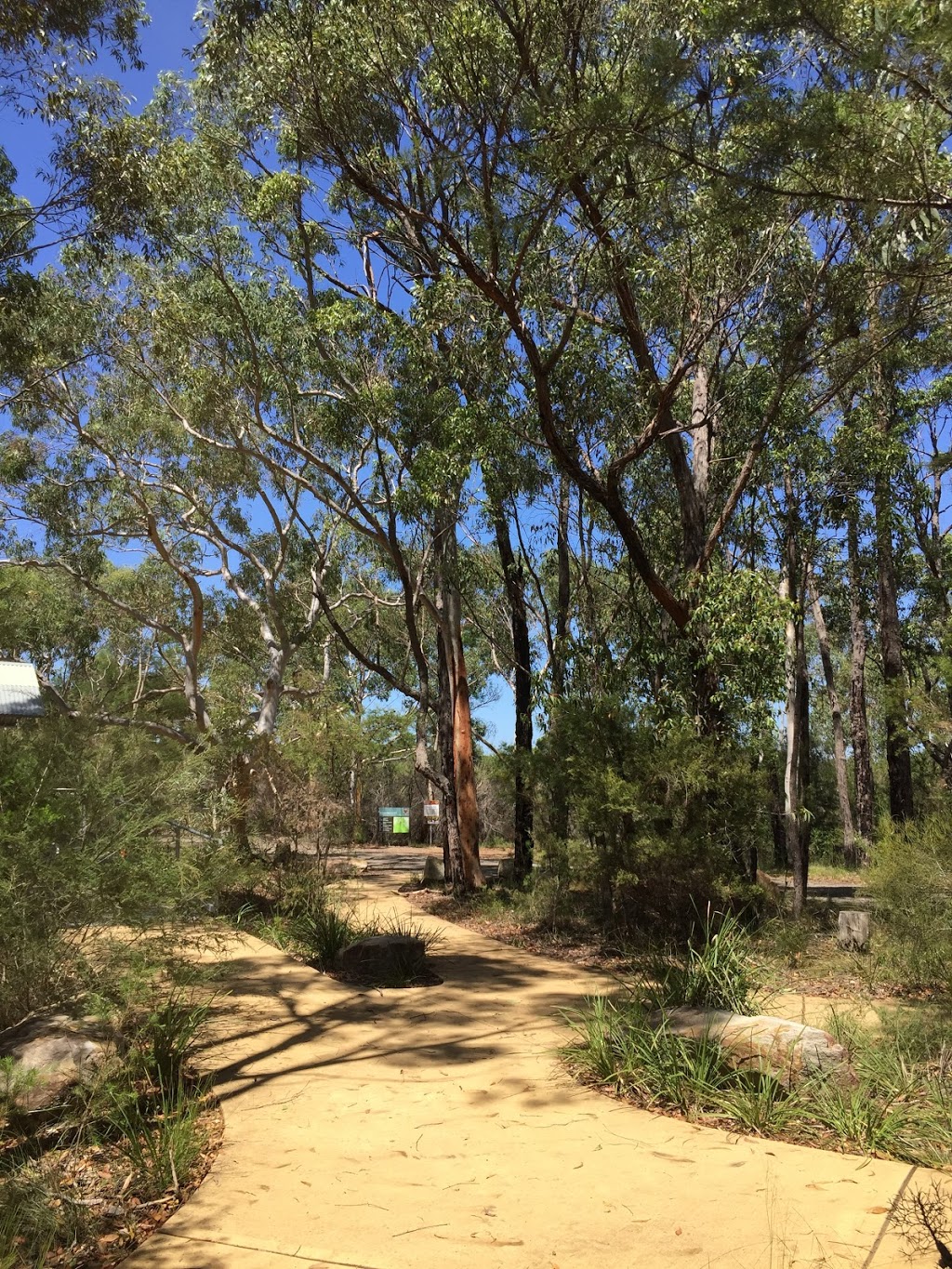 Minerva Pools Track | park | 10t E Trail, Wedderburn NSW 2560, Australia