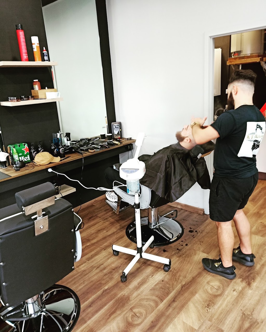 K Js Barbershop Yamanto | hair care | Shop 12/512-514 Warwick Rd, Yamanto QLD 4305, Australia | 0434635310 OR +61 434 635 310