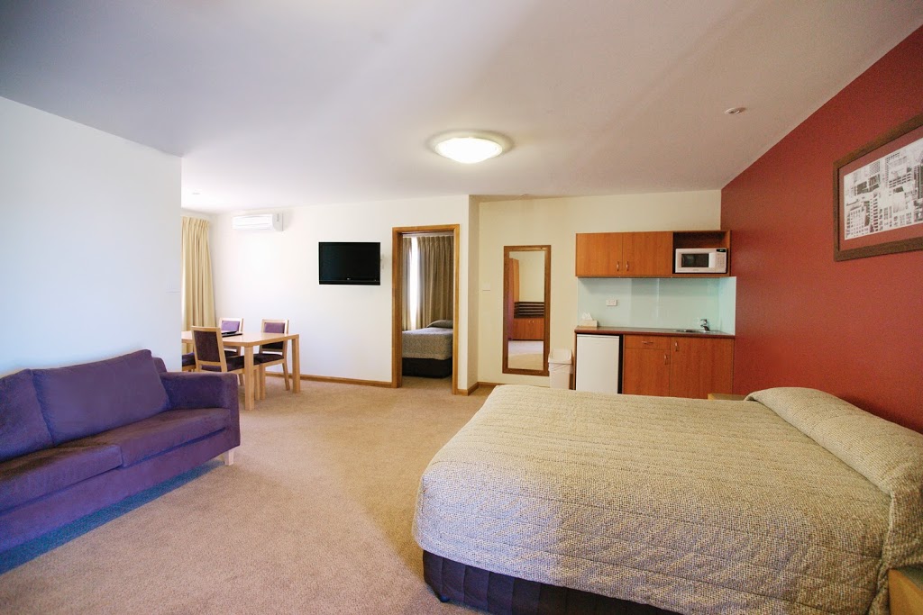 Willows Motel Goulburn | lodging | 1 Day St, Goulburn NSW 2580, Australia | 0248214322 OR +61 2 4821 4322
