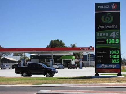 Caltex Woolworths | Forum Shopping Centre, The Blvd, Floreat WA 6014, Australia | Phone: 1300 655 055