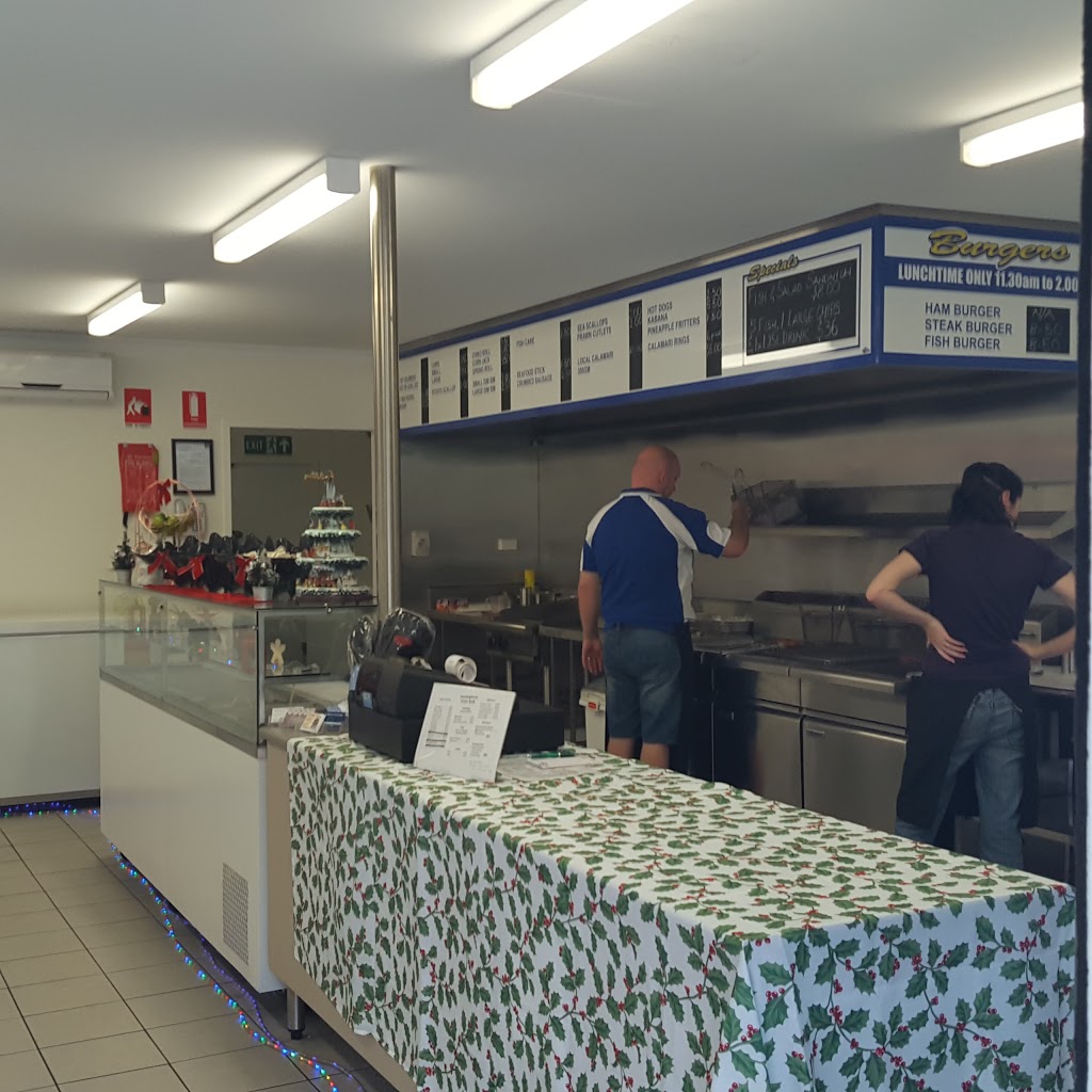 Mundingburra Fish Bar | 80 Ross River Rd, Townsville QLD 4814, Australia | Phone: (07) 4775 4925